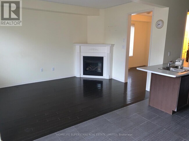 Photo - 72 Loftsmoor Dr