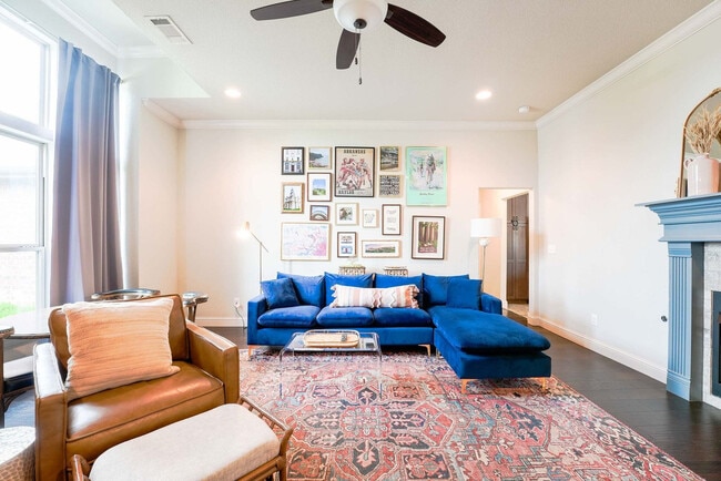 Photo - 967 Glass St Unit ID1241330P