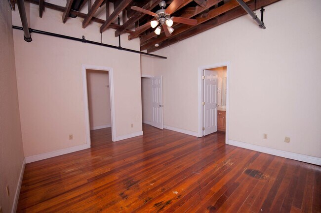 Photo - Market 202 Unit M 202