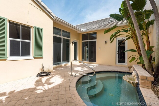 17282 Bermuda Village Dr