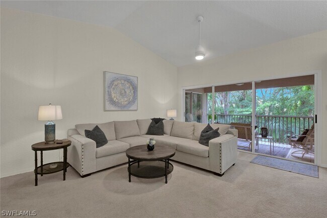 386 Emerald Bay Cir Unit G-4
