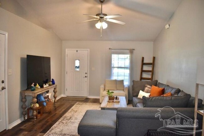 Photo - 3300 Meghans Way