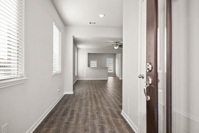 Photo - 4438 Lone Alcove Dr