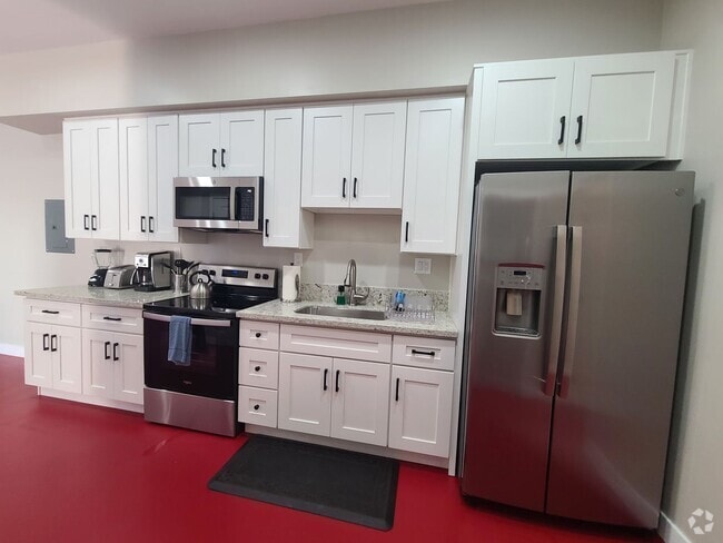 Building Photo - 2 bed 1 bath "fully furnished" monthly ADU... Rental