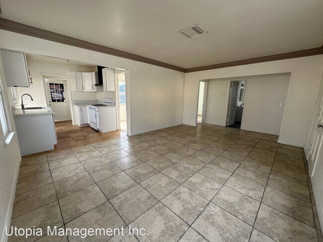 Photo - 4 br, 2 bath House - 303 Country Club Lane