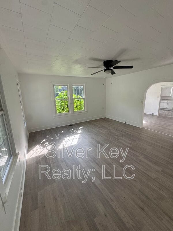 Photo - 307 Wabash St