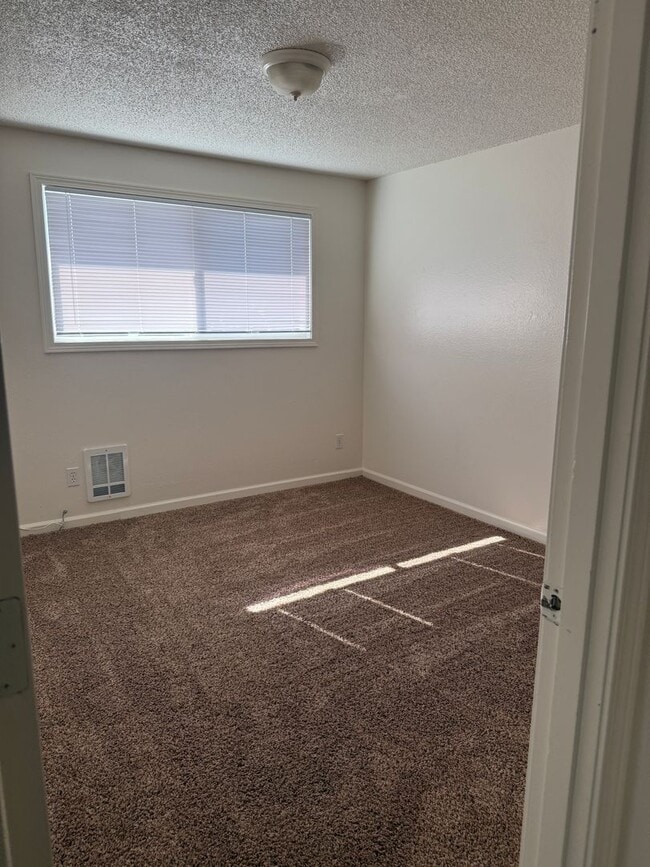 Photo - 700 1th SW 1-3 Unit #3-A 521-AA