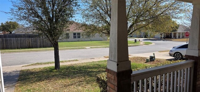 Photo - 1304 Anna Palm Way