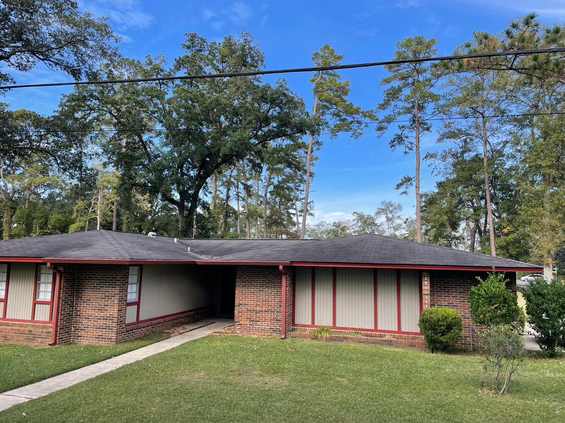 Photo - 250 S Villas Ct (Tallahassee, FL)