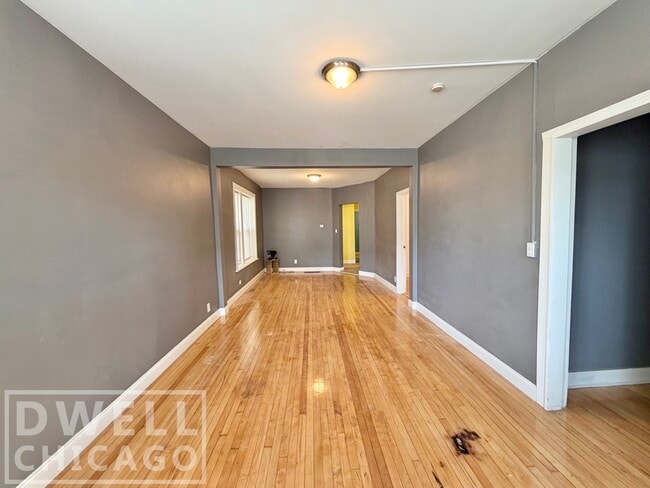 Photo - 731 N Christiana Ave Unit 1F