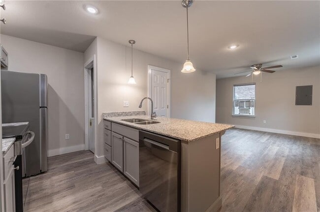 Photo - 1358 N Porter Rd