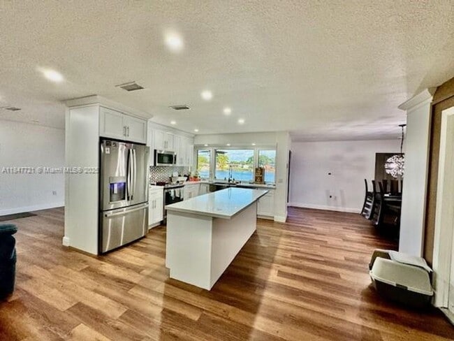 Building Photo - 8940 NW 7th Ct Rental