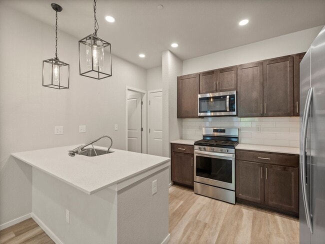 Photo - Beautiful 3 Bed 2.5 Bath Townhome in North East Fort Collins!