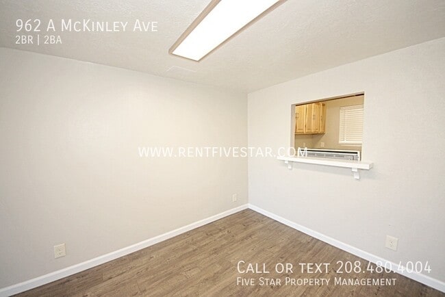 Photo - 962 McKinley Ave
