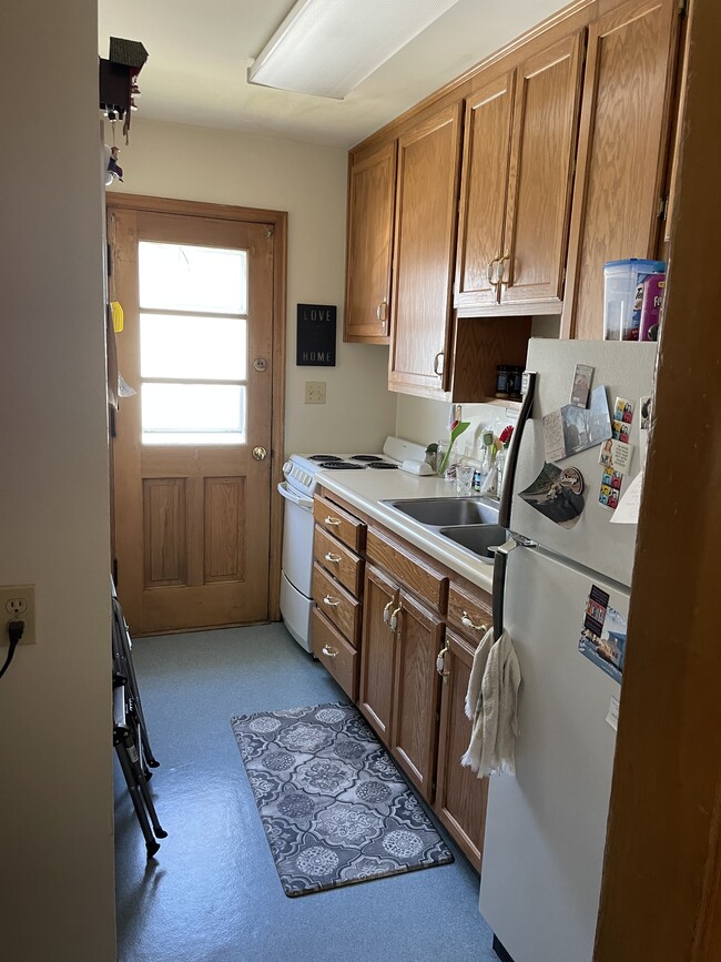 Photo - 3060 D St Unit 3060 D St