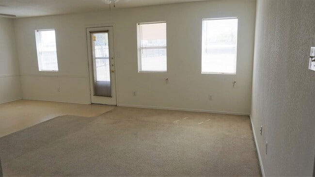 Photo - 4600 Greyhound Dr