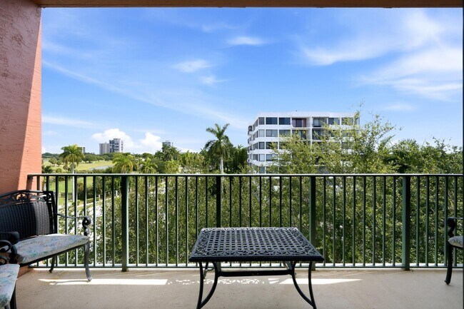 Photo - 1640 Presidential Way Unit 501