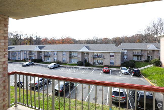 Building Photo - Shenandoah Station Rental