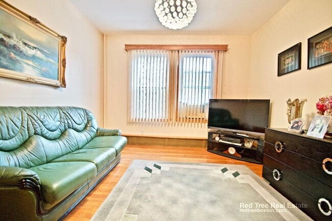 Photo - 1714 Commonwealth Avenue Unit 6