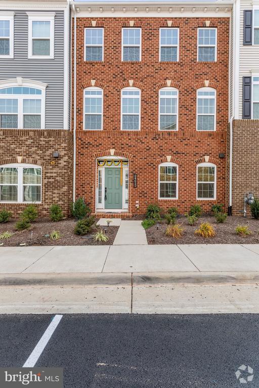 Building Photo - 24612 Durindal Terrace Rental