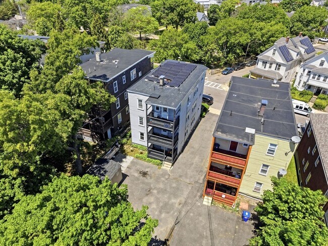 Photo - 72 Olney St