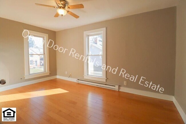 Photo - 1905 Hillside Ave Unit Apt 3