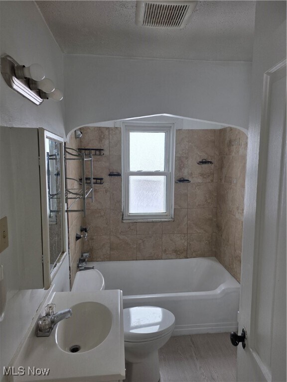 Photo - 5707 Pearl Rd Unit UP