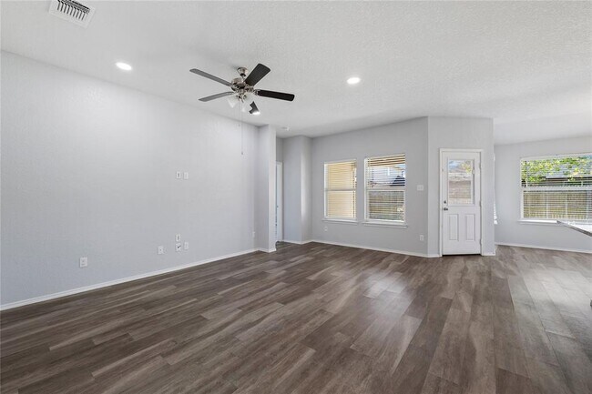 Photo - 133 Beth Ann Loop