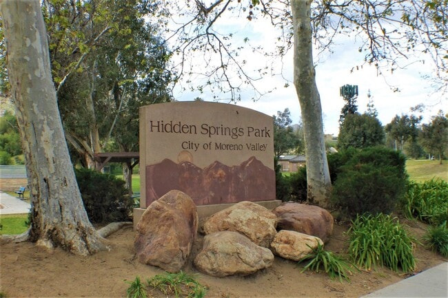 Photo - 10386 Meadow Creek Dr