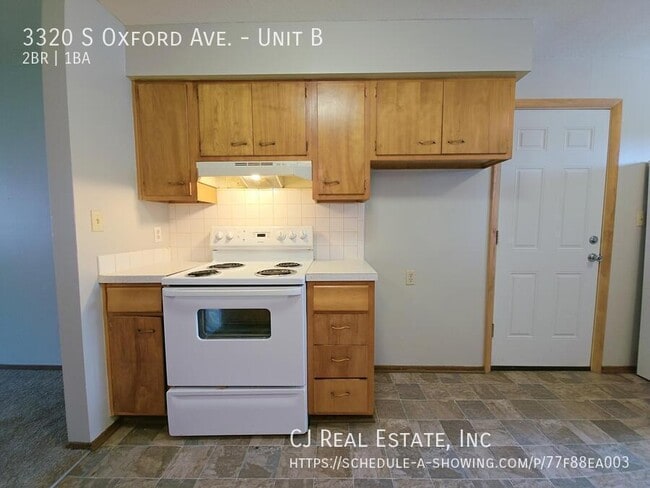 Photo - 3320 S Oxford Ave