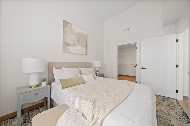 Photo - Henry T. Wing Residences