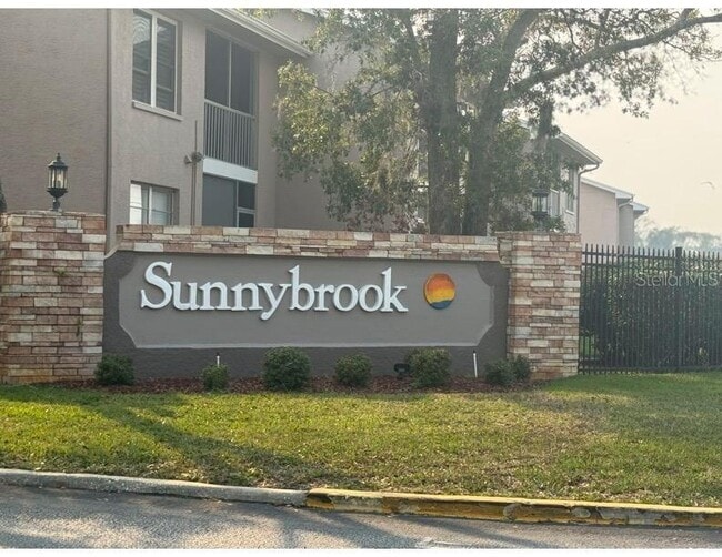 Building Photo - 6334 Spring Flower Dr Unit 14