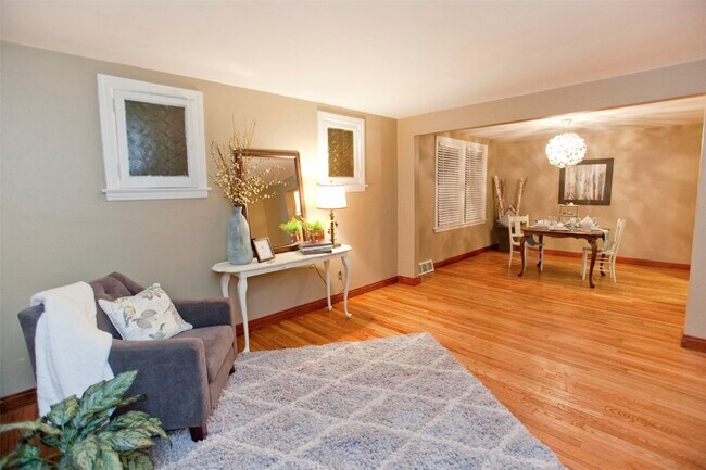 Photo - 6425 Arthur Ave