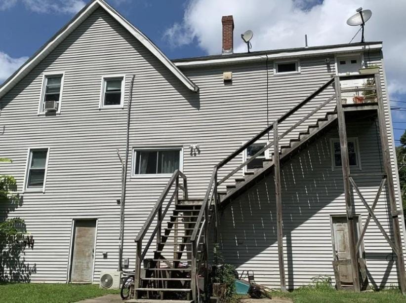 Photo - 118 E Central St House