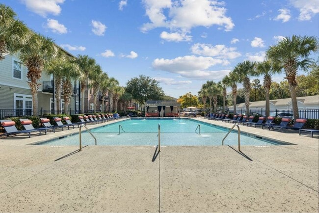 Central Square at Watermark