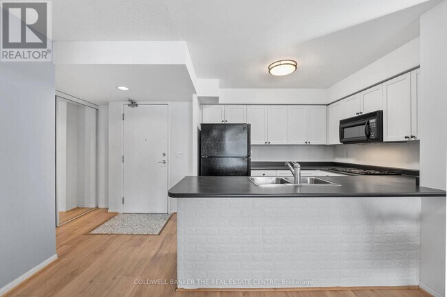 Photo - 311 Richmond St E Unit 704