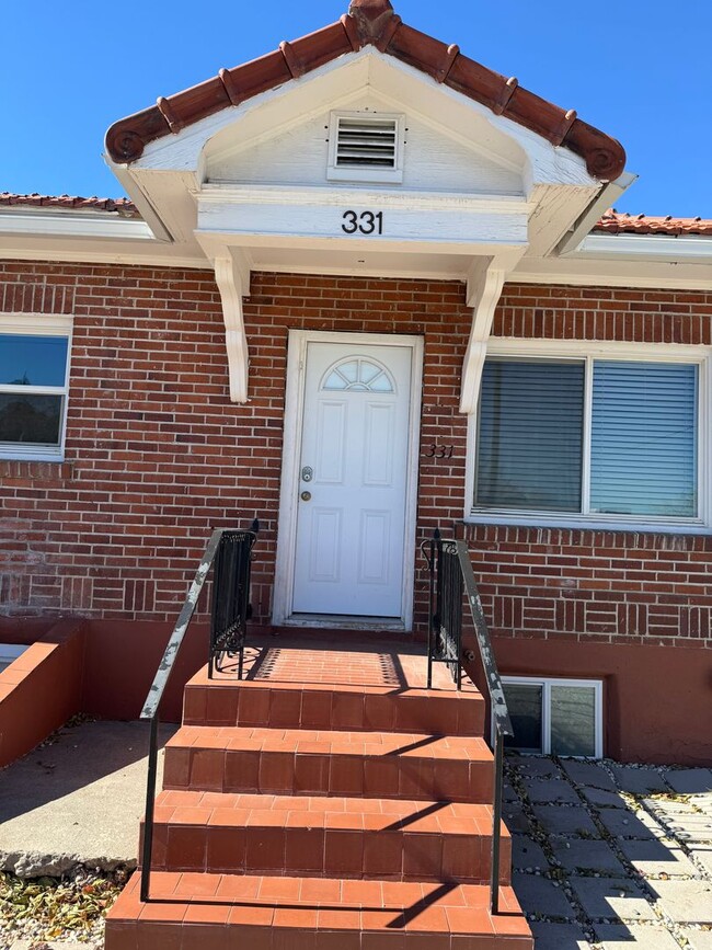 Photo - TRI PLEX in midtown..1 bedroom 1 bath with...