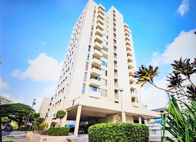 Building Photo - Punahou Pulelehua 2 Bedroom 1 Bathroom 1 P... Unit 1504 Rental