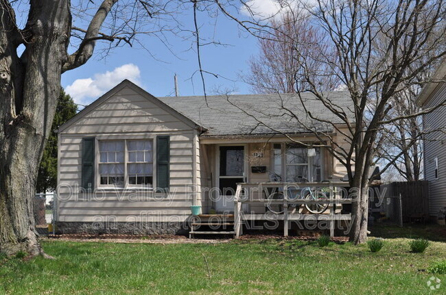 Building Photo - 1831 Pershing Ave Rental