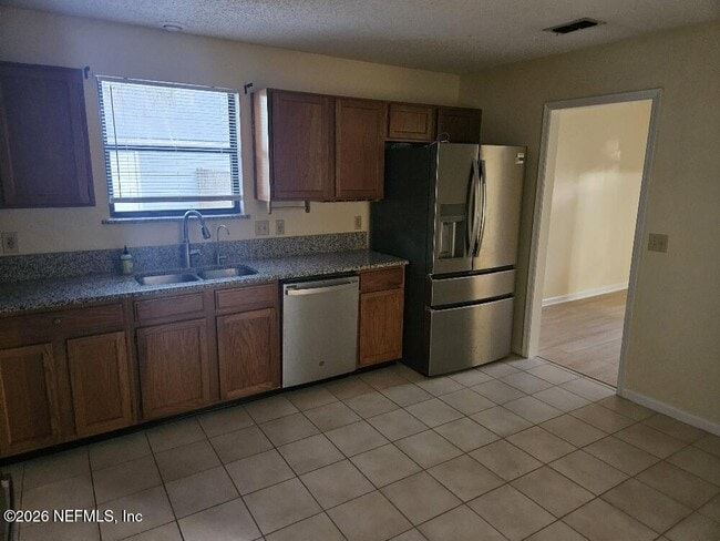 Photo - 540 Majestic Wood Dr