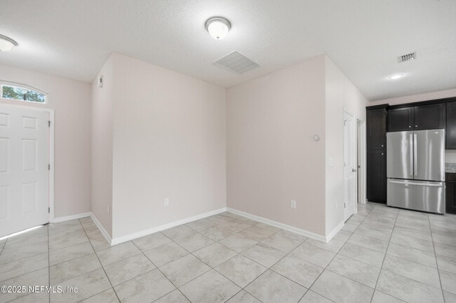 Photo - 187 S Coopers Hawk Way