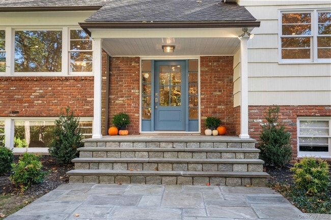 Photo - 341 Millwood Rd