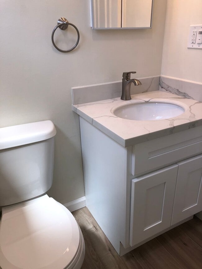 Photo - 834 Opal Dr Unit 4