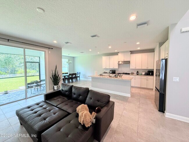 11344 Newtonian Blvd