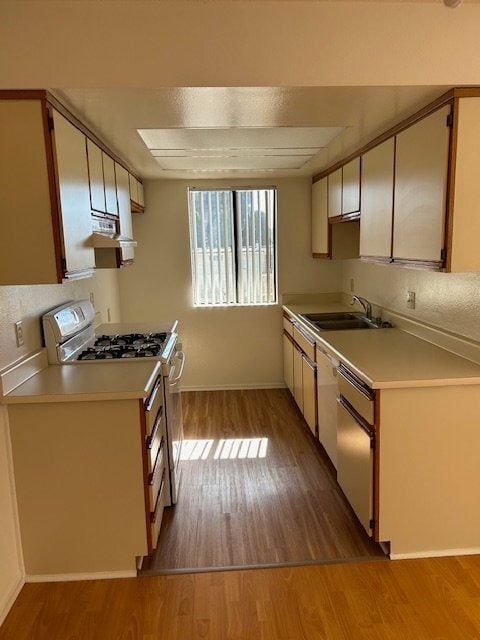 545 E Palm Ave Unit 202
