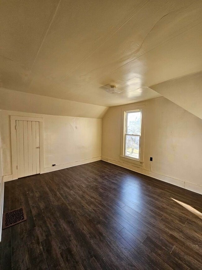 Photo - 204/206/208 N Fort Wayne St Unit 206 N Fort Wayne St