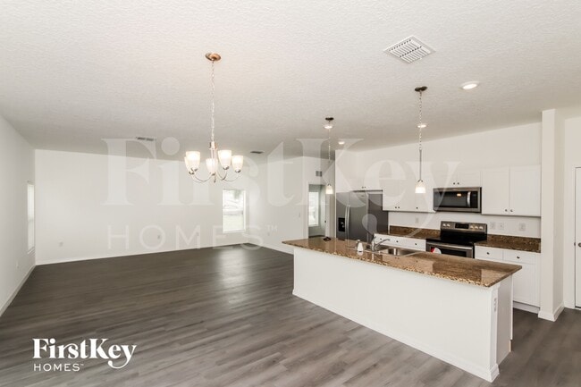 Photo - 1021 Locust Ave