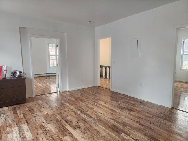 Photo - 120 Easton Ave