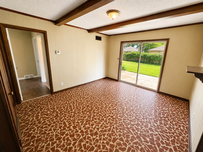 Photo - Charming 3-Bedroom Home in Memphis Comfort & Convenience Await!