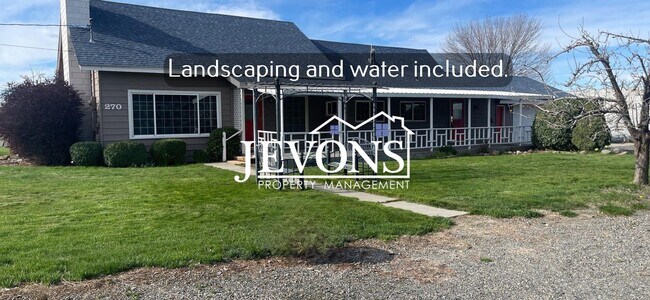 Landscaping and water included - Spacious ... - Landscaping and water included - Spacious ... House